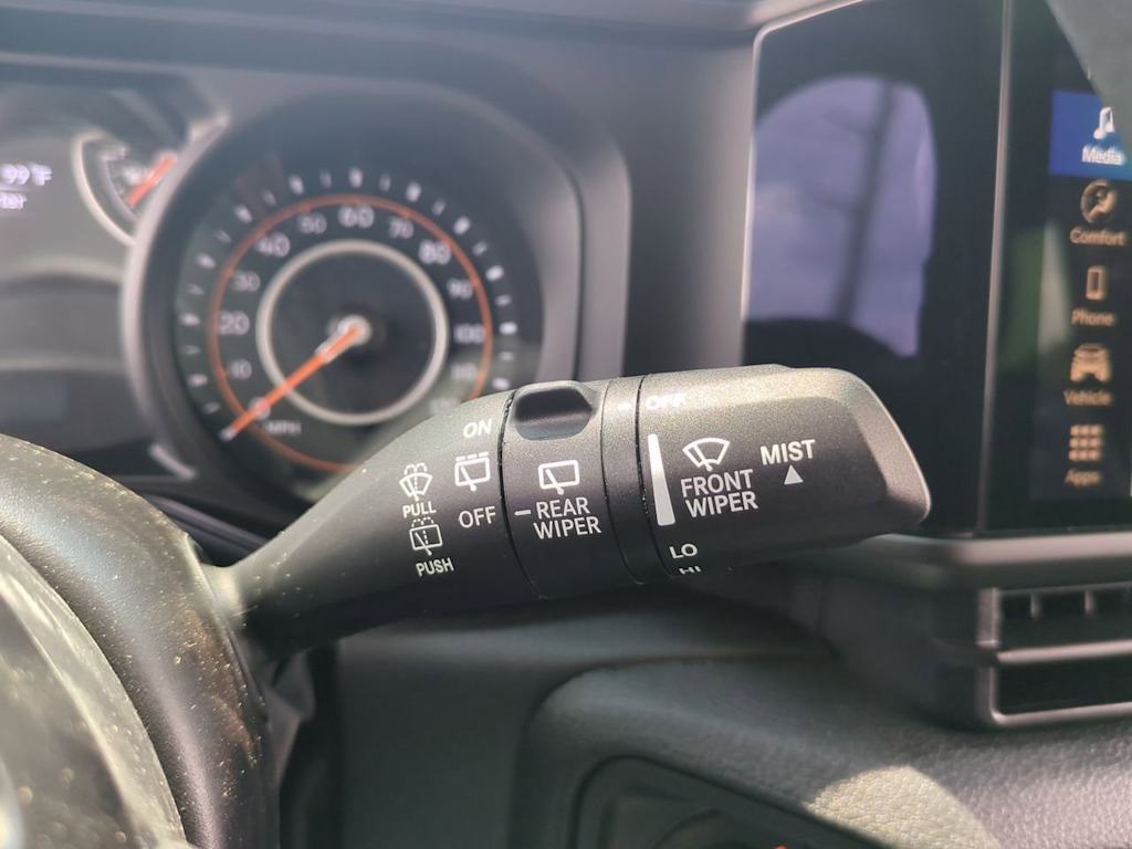 Thumbnail: 2025 Jeep Wrangler - 17