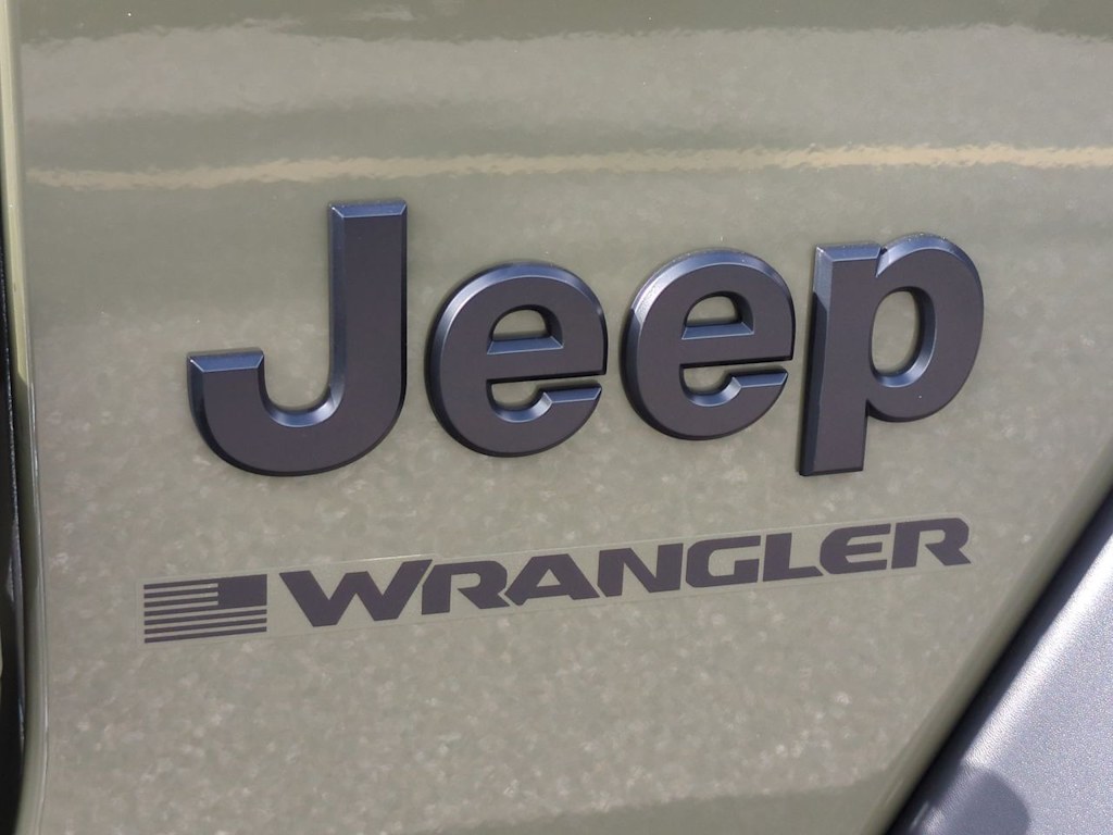 Thumbnail: 2026 Jeep Wrangler - 7