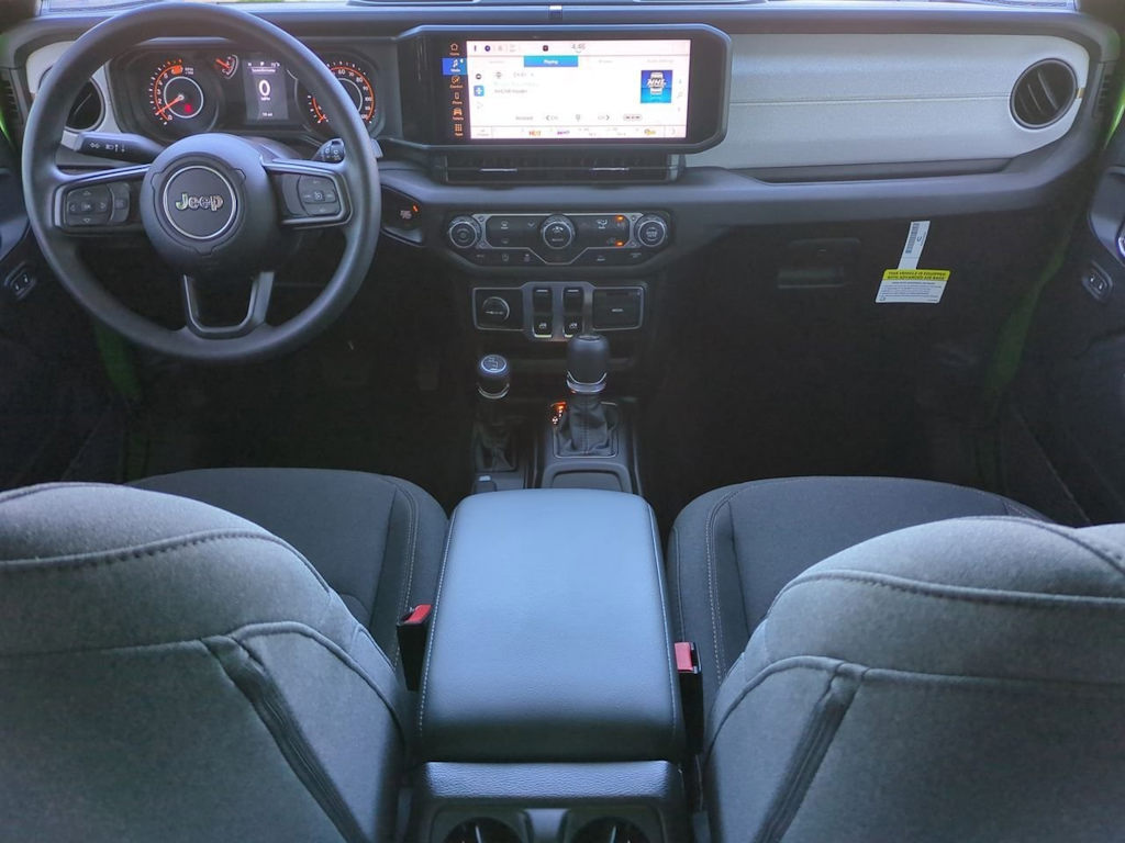 Thumbnail: 2025 Jeep Wrangler - 10