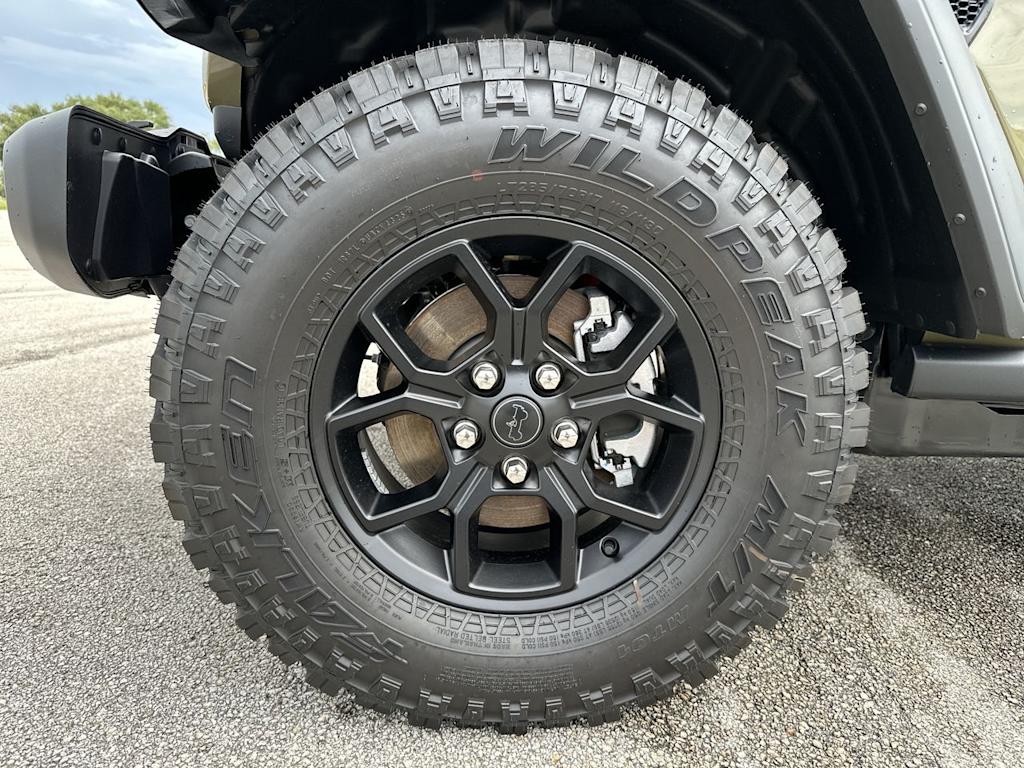 Thumbnail: 2026 Jeep Wrangler - 8
