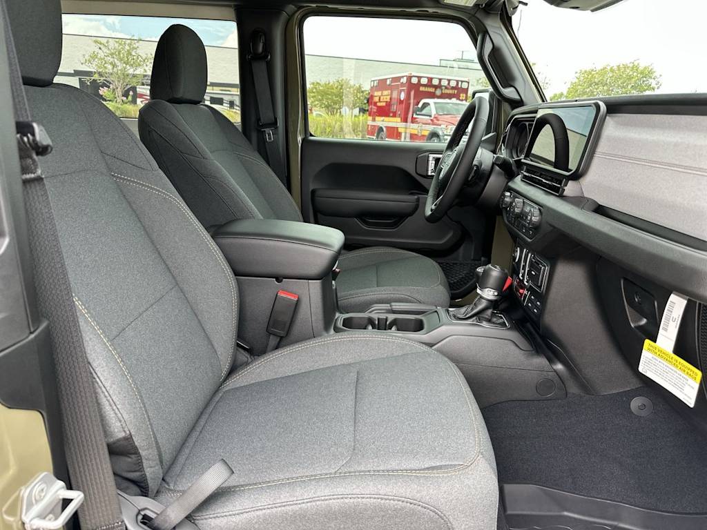 Thumbnail: 2026 Jeep Wrangler - 26