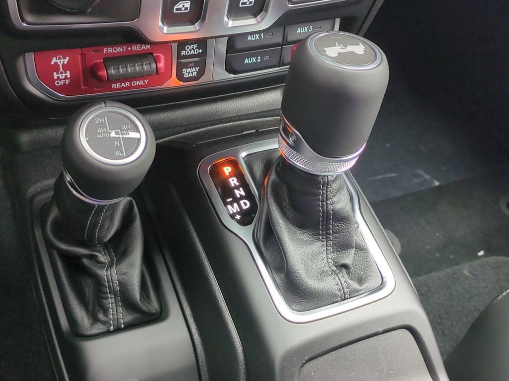 Thumbnail: 2026 Jeep Wrangler - 32