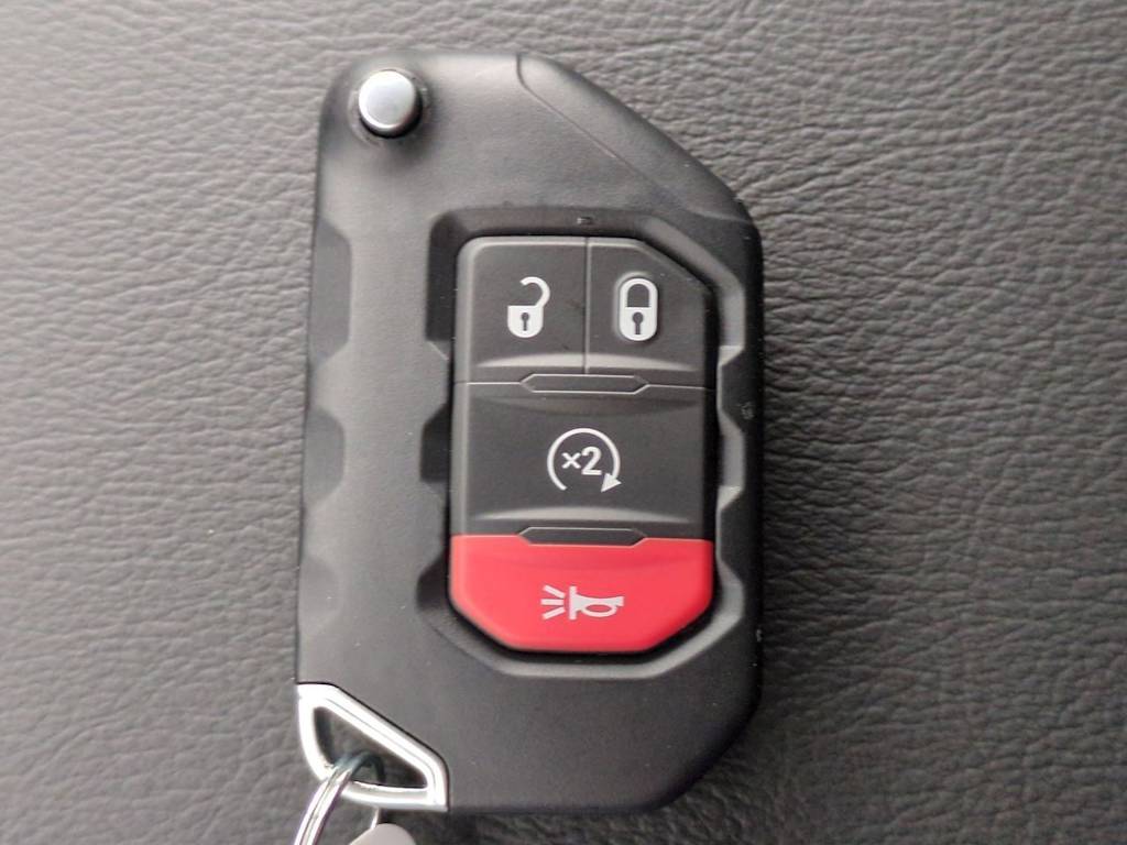 Thumbnail: 2026 Jeep Wrangler - 18