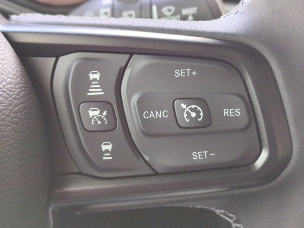 Thumbnail: 2025 Jeep Wrangler - 31