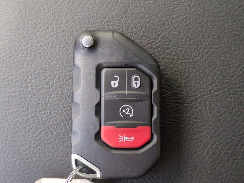 Thumbnail: 2025 Jeep Wrangler - 19