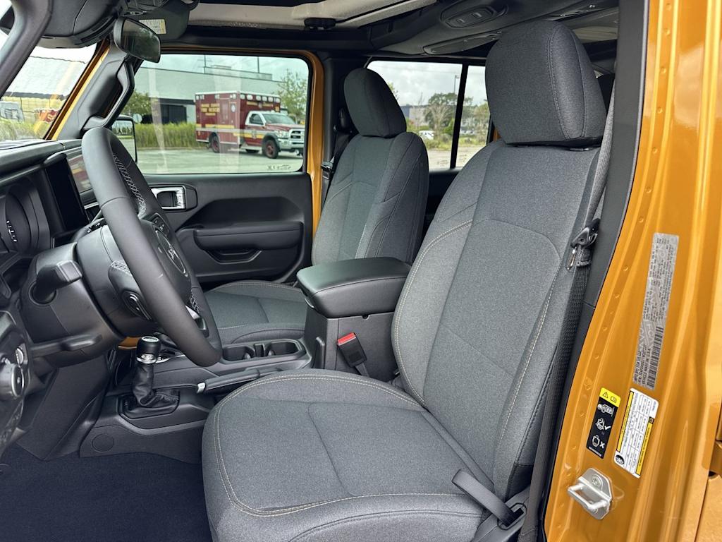 Thumbnail: 2026 Jeep Wrangler - 12