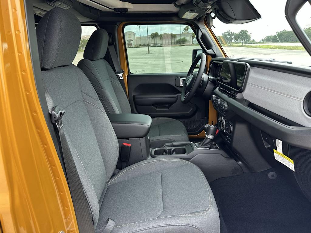 Thumbnail: 2026 Jeep Wrangler - 26