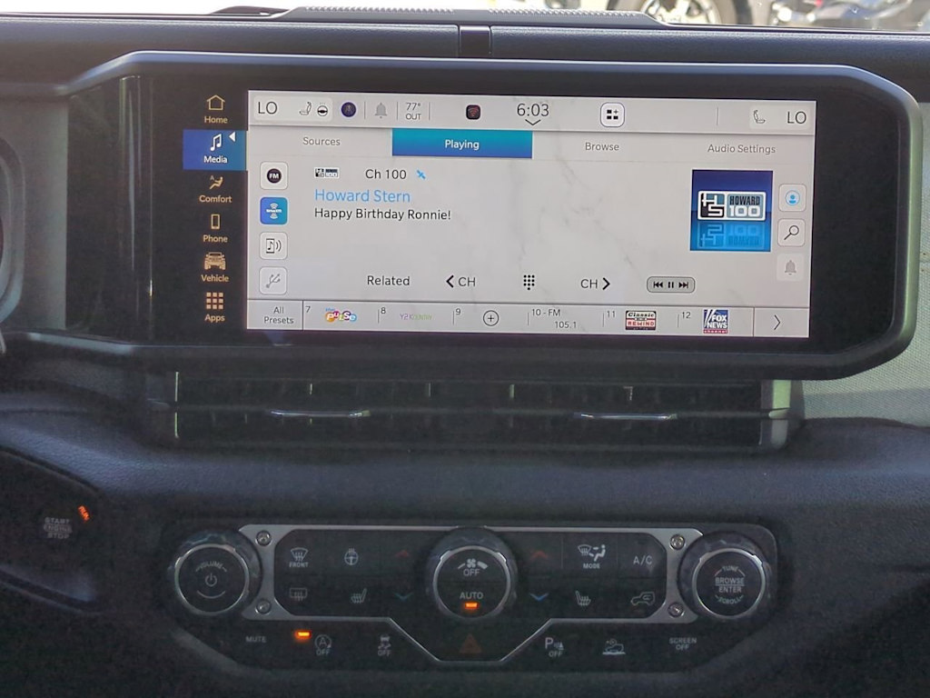 Thumbnail: 2025 Jeep Wrangler - 15