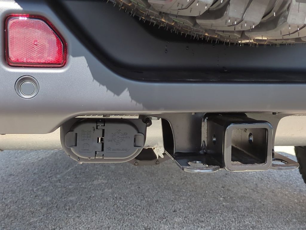 Thumbnail: 2025 Jeep Wrangler - 36