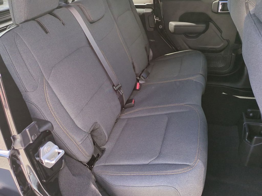 Thumbnail: 2025 Jeep Wrangler - 28