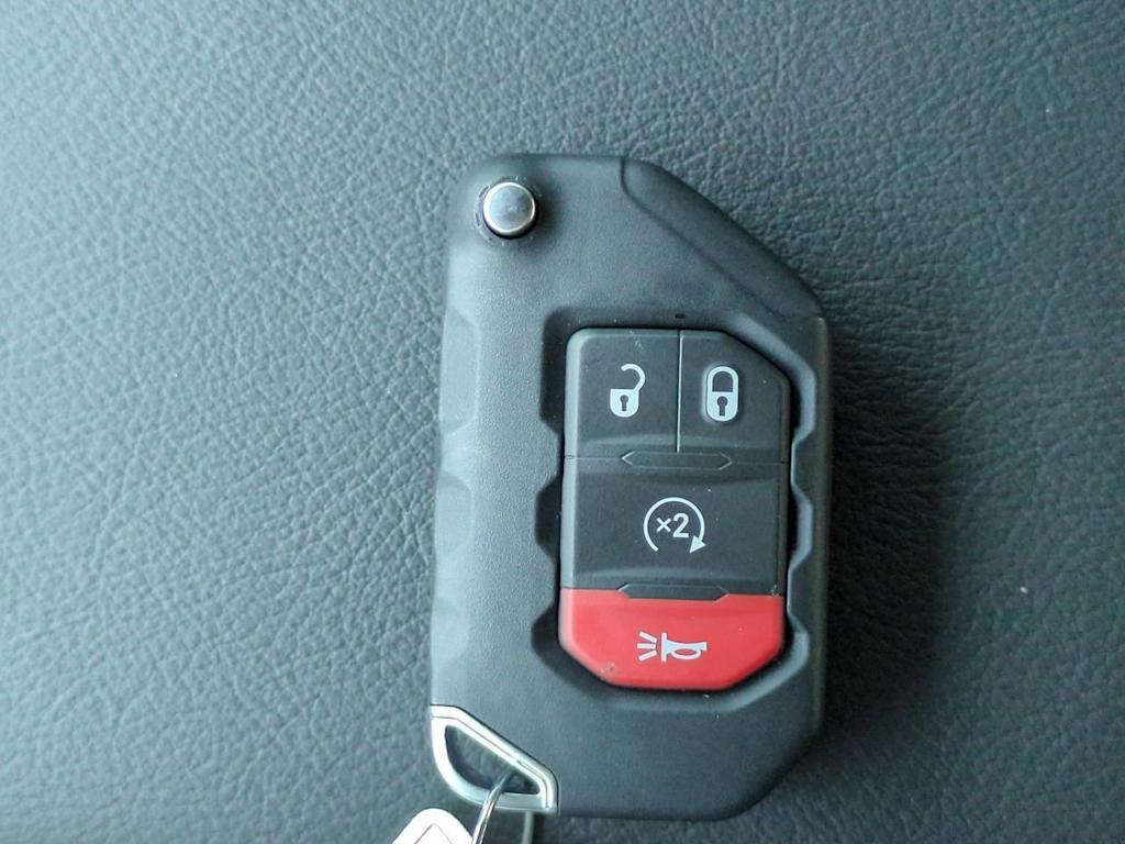 Thumbnail: 2025 Jeep Wrangler - 32