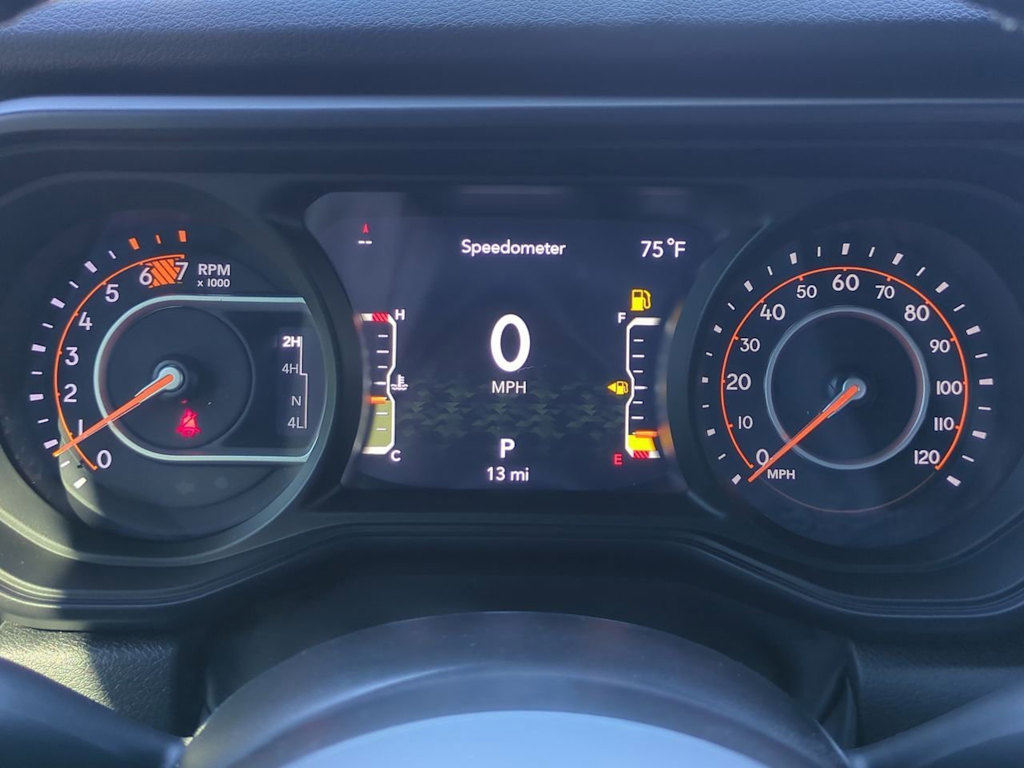 Thumbnail: 2025 Jeep Wrangler - 15