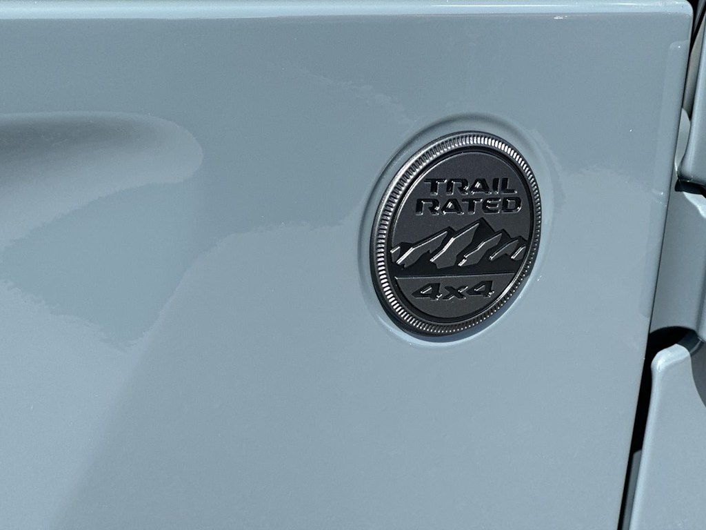 Thumbnail: 2026 Jeep Wrangler - 18