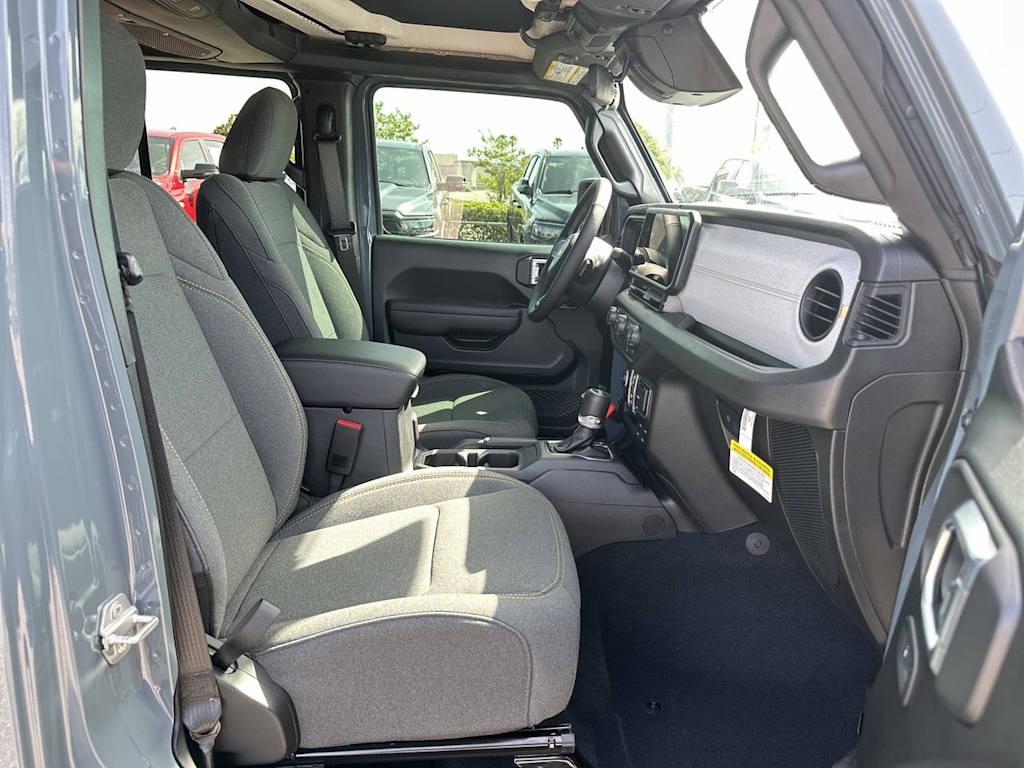 Thumbnail: 2026 Jeep Wrangler - 21