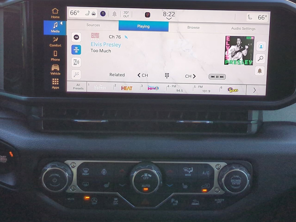 Thumbnail: 2025 Jeep Wrangler - 15