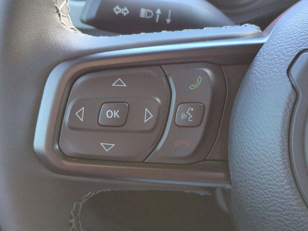 Thumbnail: 2025 Jeep Wrangler - 29