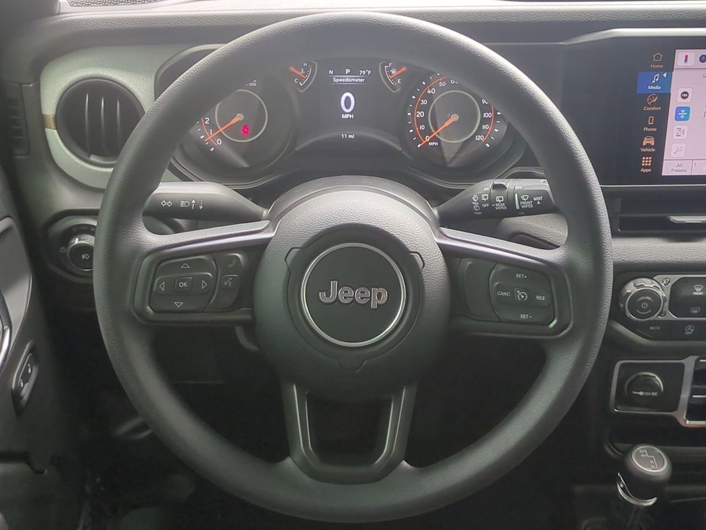 Thumbnail: 2025 Jeep Wrangler - 14