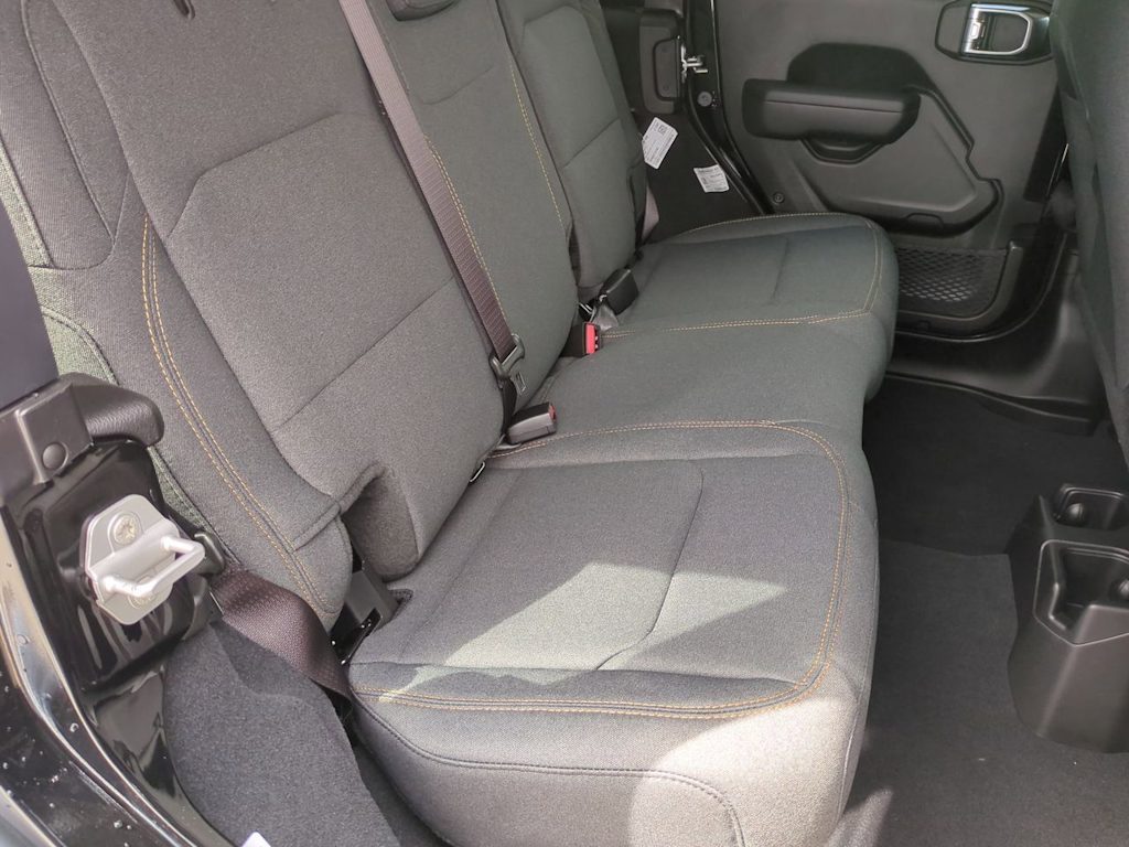 Thumbnail: 2025 Jeep Wrangler - 28