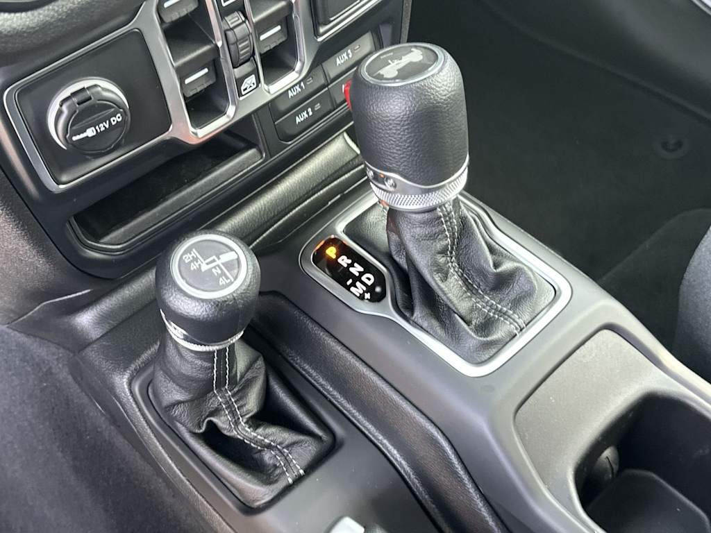 Thumbnail: 2026 Jeep Wrangler - 22