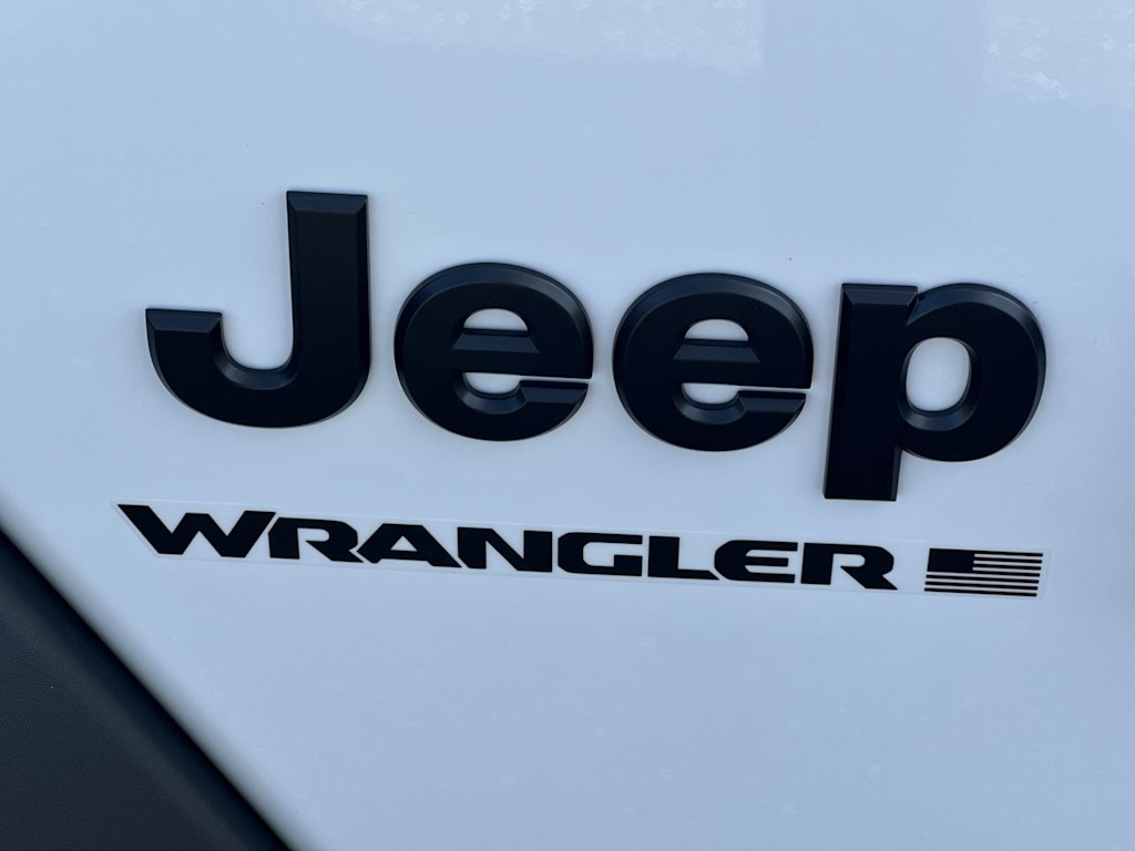 Thumbnail: 2026 Jeep Wrangler - 7