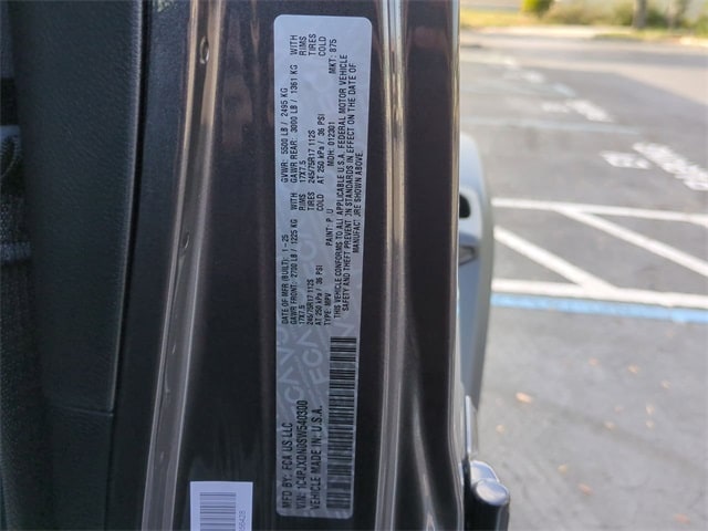 2025 Jeep Wrangler Sport 20