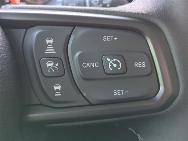 2025 Jeep Wrangler Sport 31