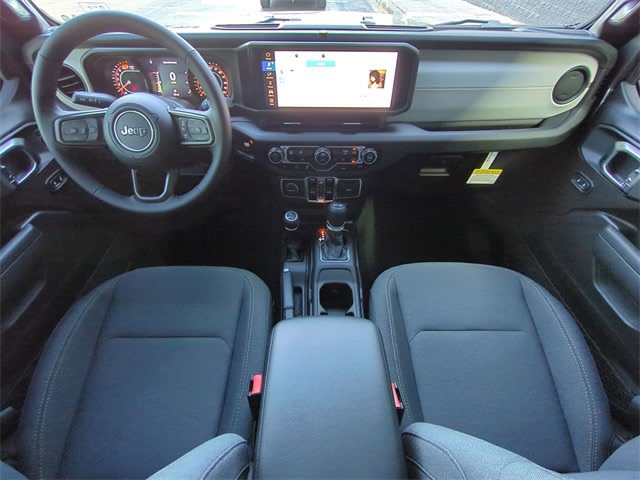 2025 Jeep Wrangler Sport 10