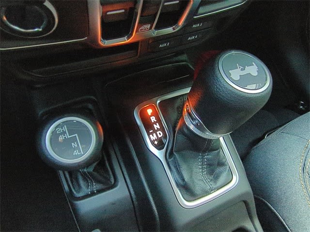 2025 Jeep Wrangler Sport 36