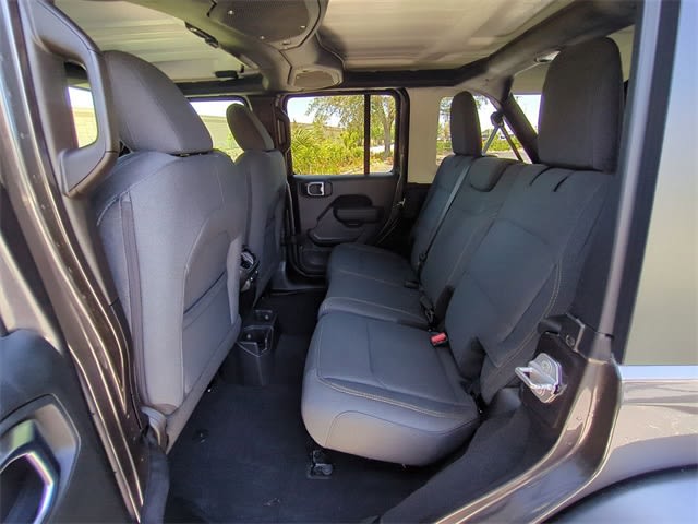 2025 Jeep Wrangler Sport 28