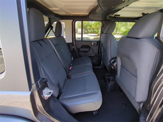 2025 Jeep Wrangler Sport 29