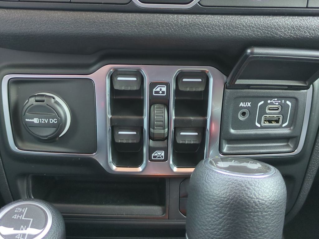 2026 Jeep Wrangler 4-Door Sport - Photo 35