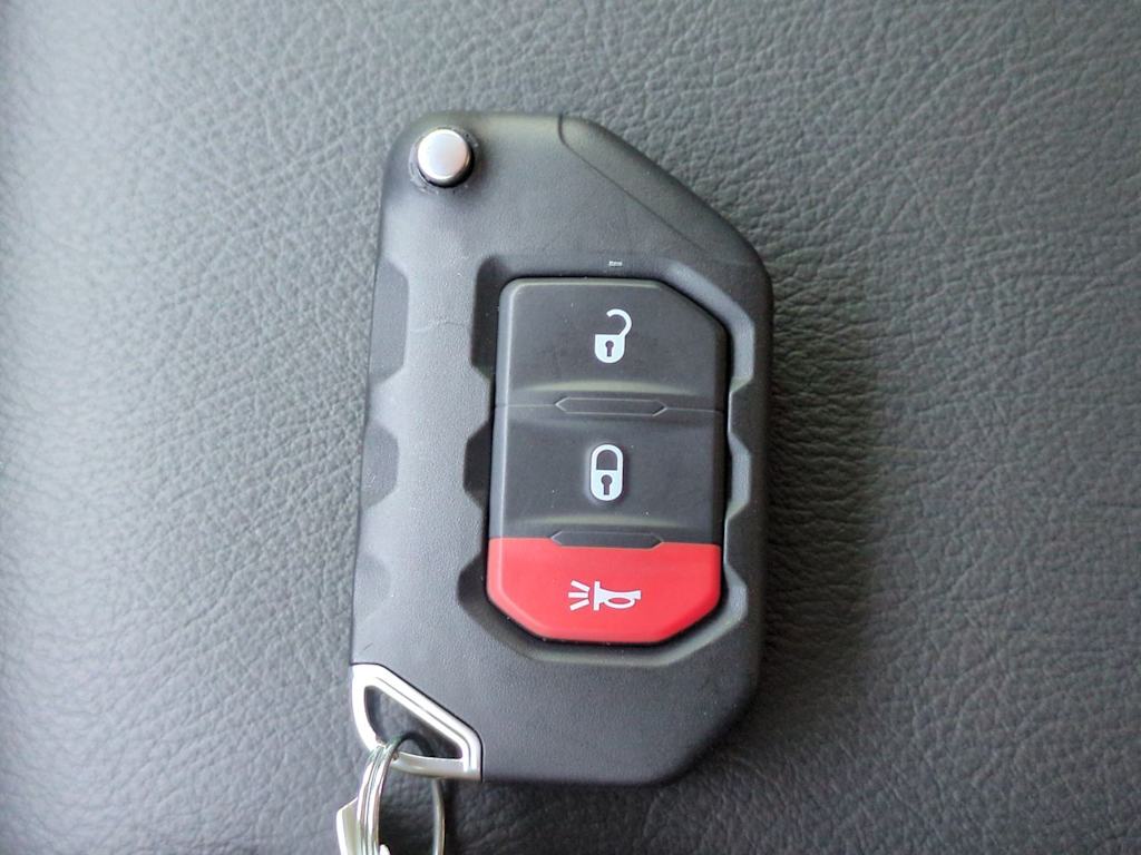 2026 Jeep Wrangler 4-Door Sport - Photo 19