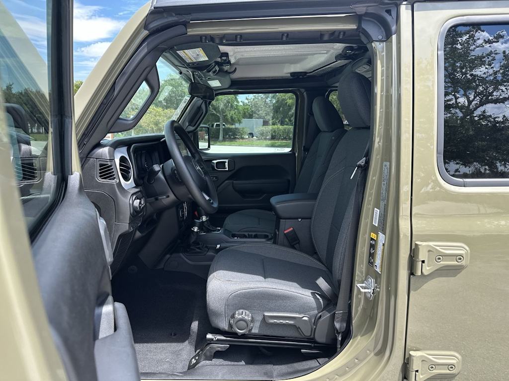Thumbnail: 2026 Jeep Wrangler - 11