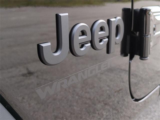 2024 Jeep Wrangler Sport 7