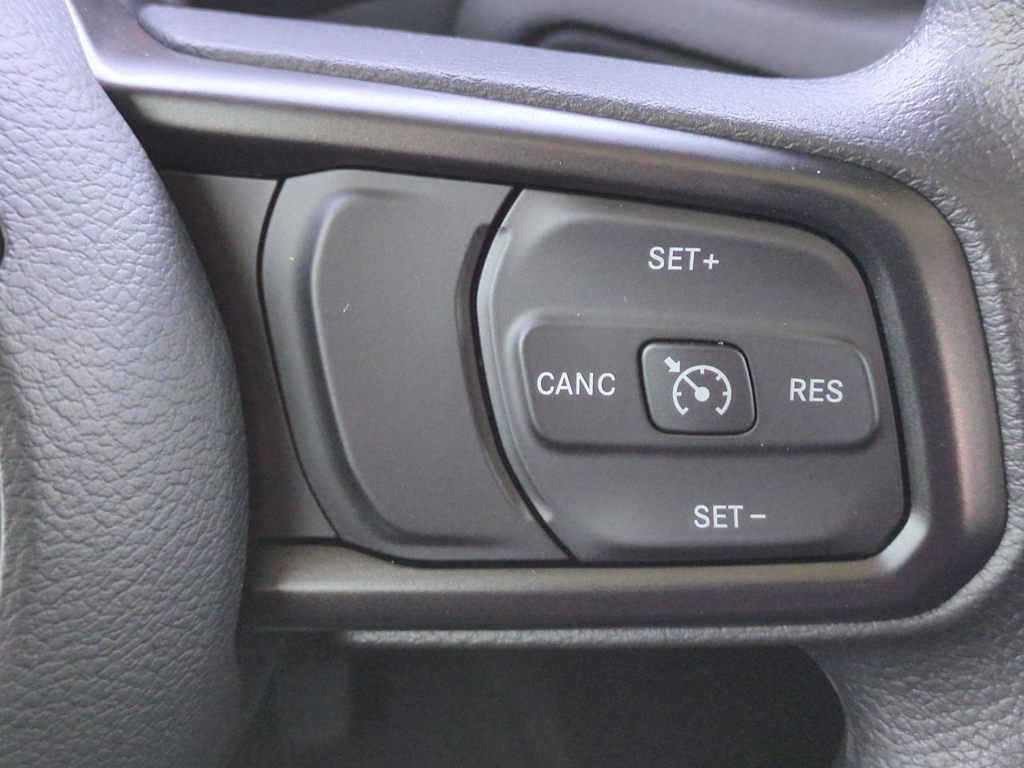 Thumbnail: 2026 Jeep Wrangler - 28