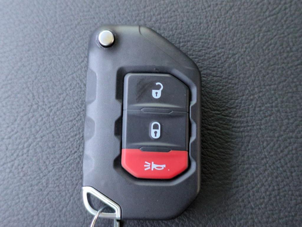 Thumbnail: 2026 Jeep Wrangler - 34