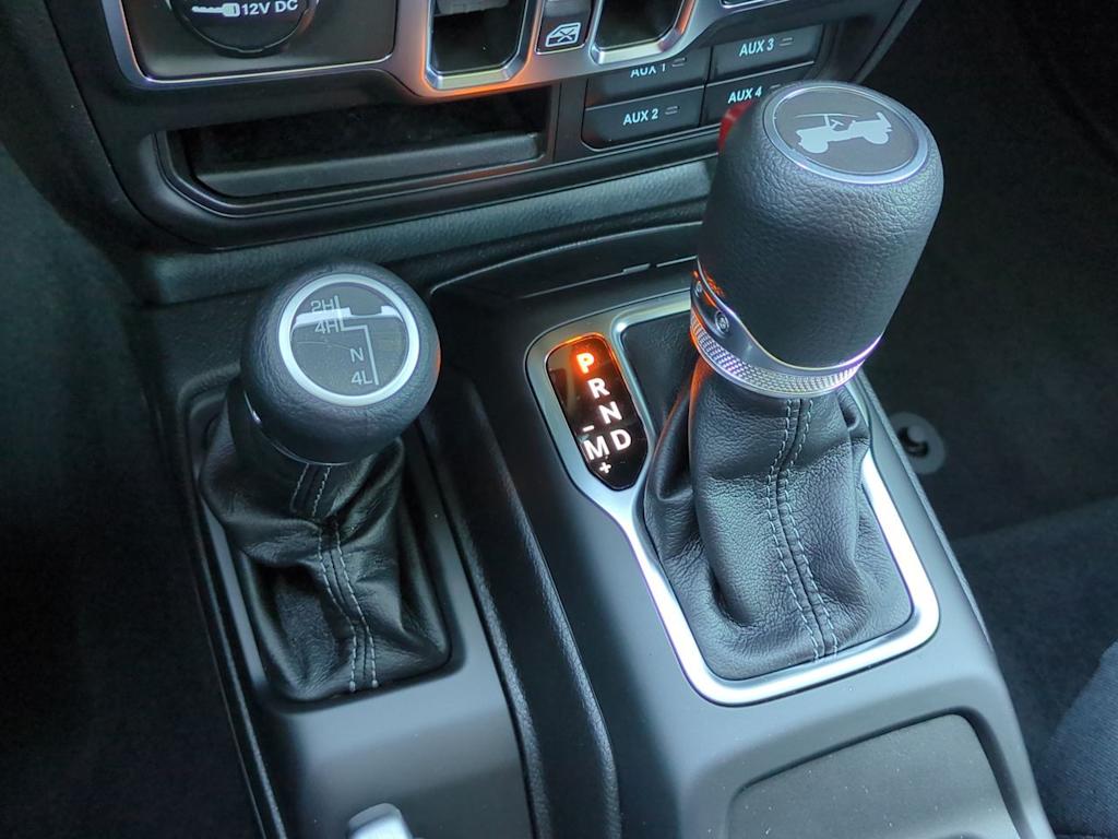Thumbnail: 2026 Jeep Wrangler - 15