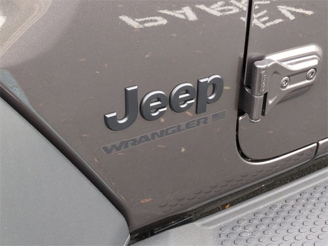 2025 Jeep Wrangler Sport 7