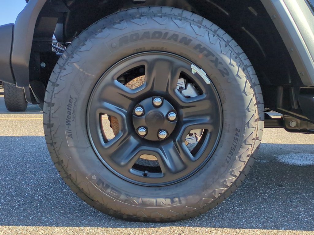 Thumbnail: 2026 Jeep Wrangler - 7