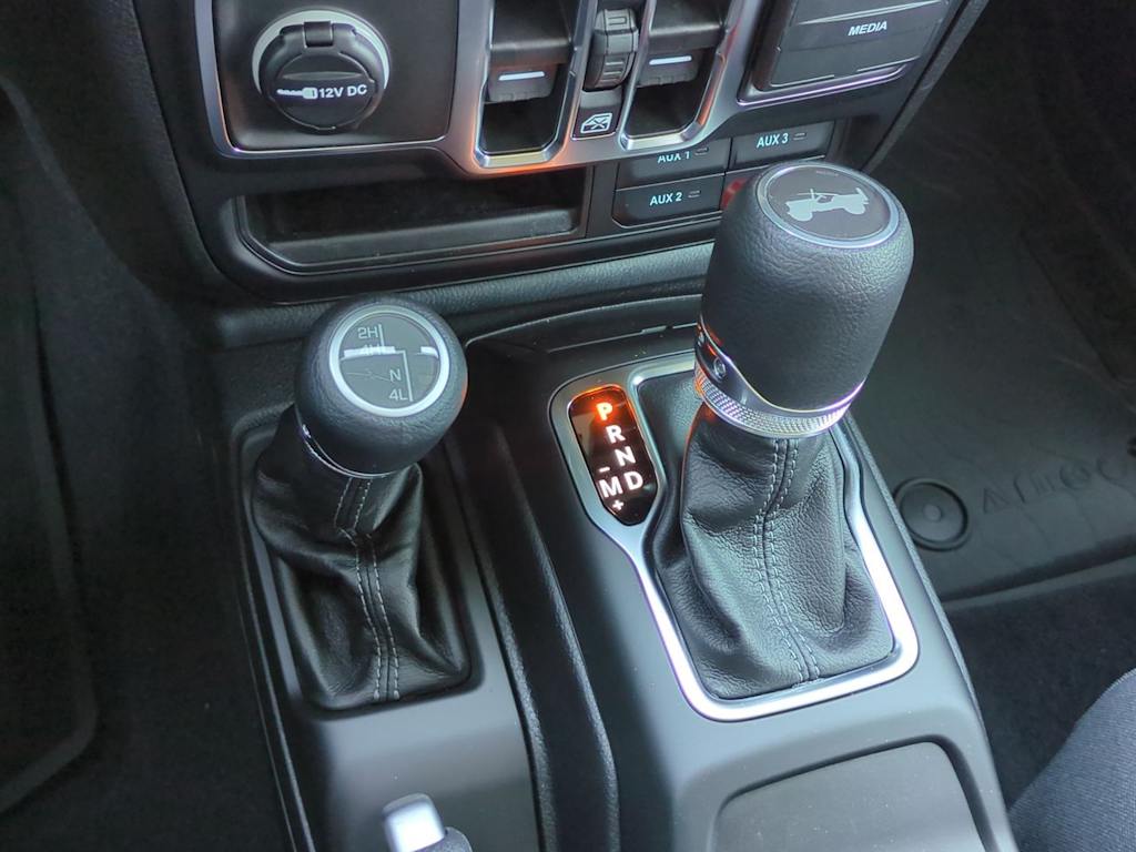 Thumbnail: 2026 Jeep Wrangler - 15
