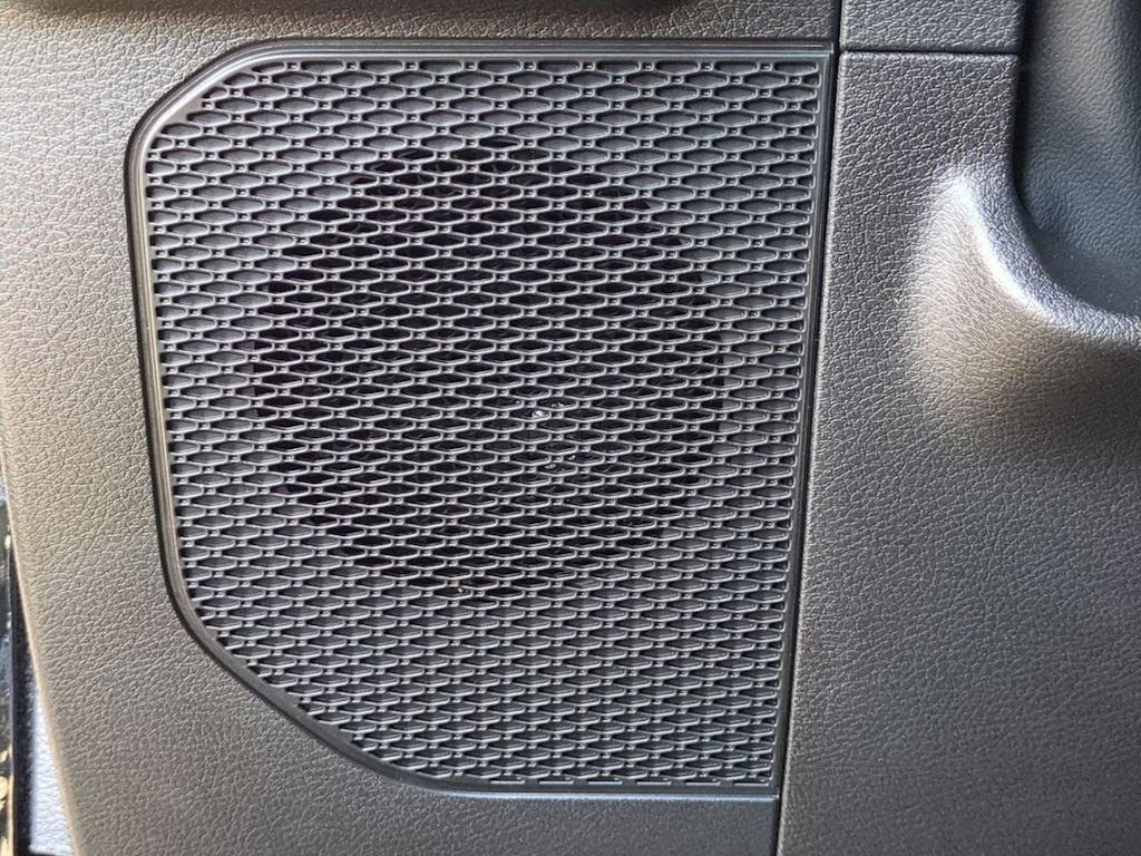 Thumbnail: 2026 Jeep Wrangler - 19