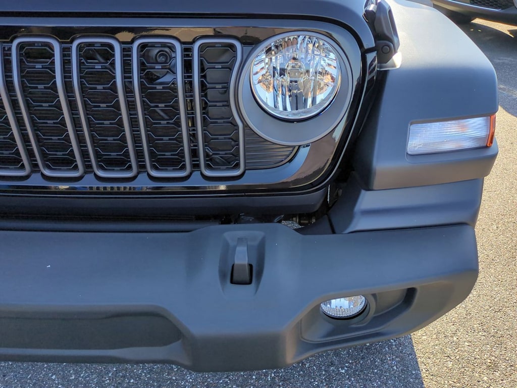 Thumbnail: 2026 Jeep Wrangler - 24