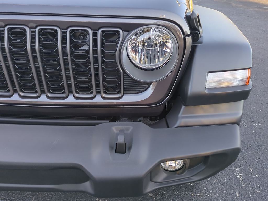 Thumbnail: 2026 Jeep Wrangler - 25