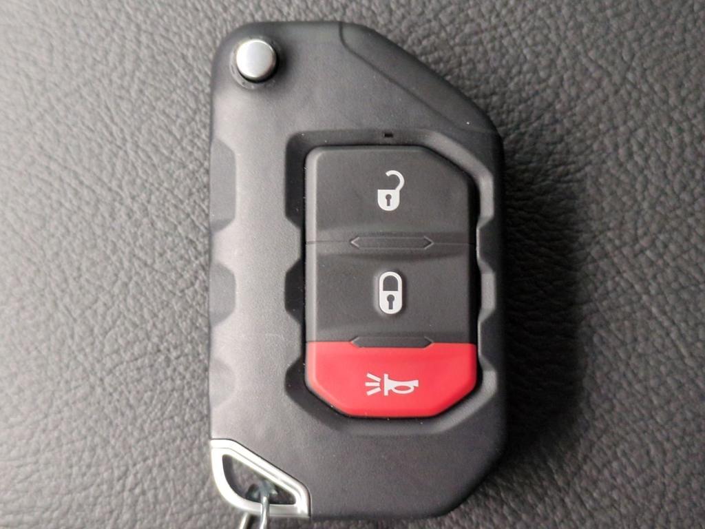 Thumbnail: 2026 Jeep Wrangler - 18