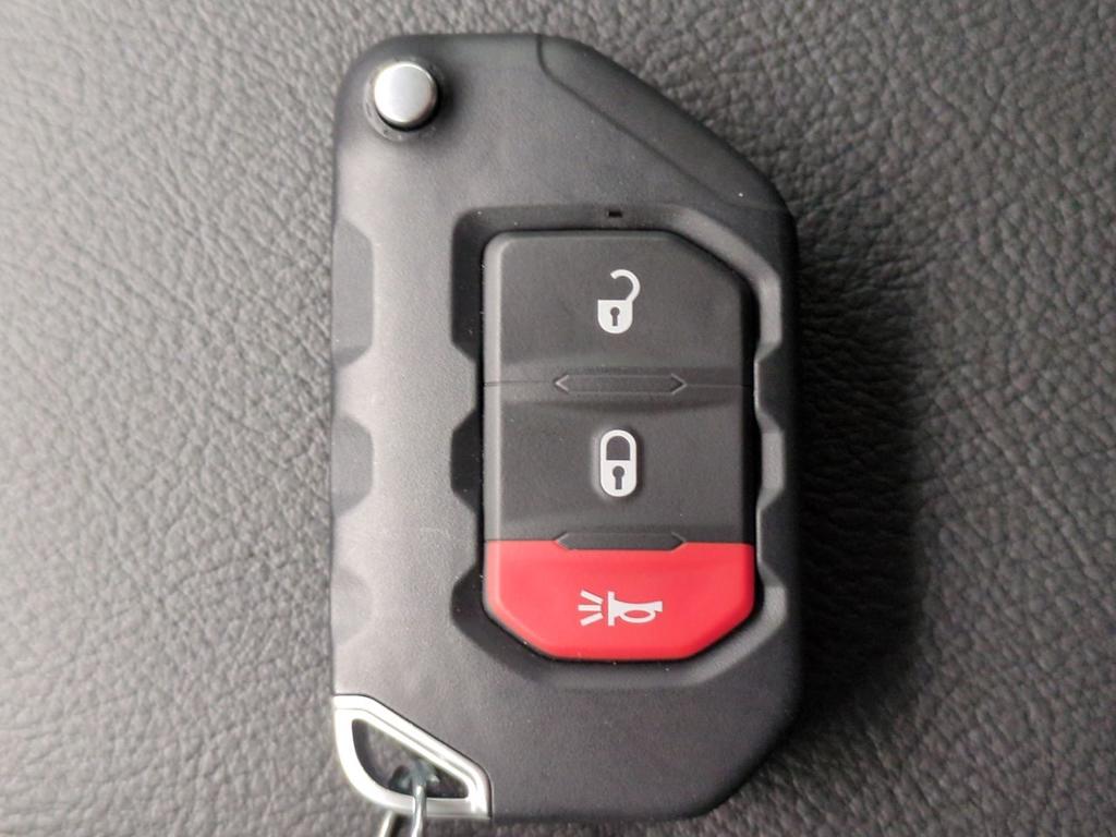 Thumbnail: 2026 Jeep Wrangler - 18