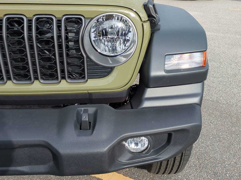 Thumbnail: 2026 Jeep Wrangler - 24