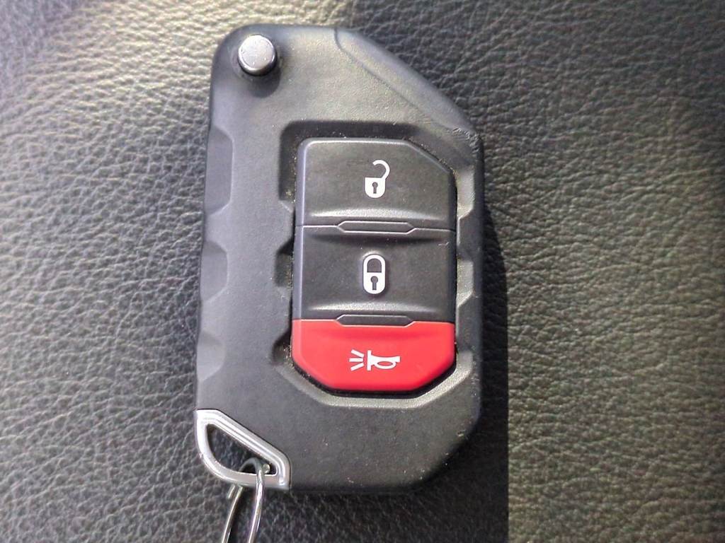 Thumbnail: 2024 Jeep Wrangler - 19