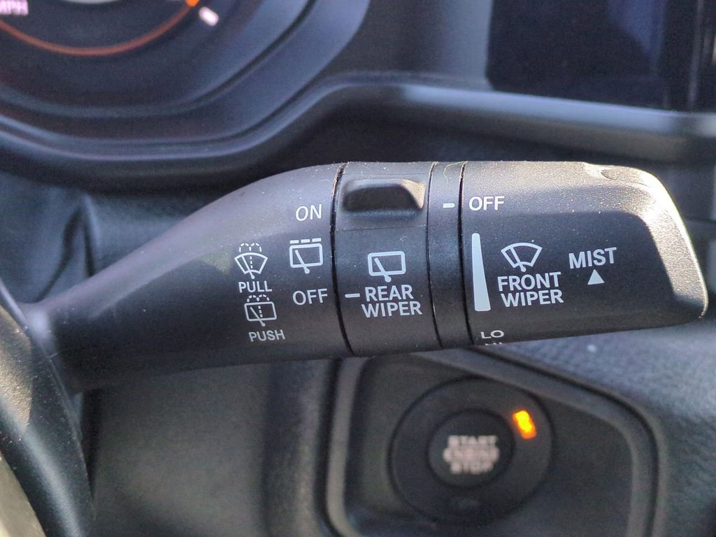 Thumbnail: 2024 Jeep Wrangler - 31