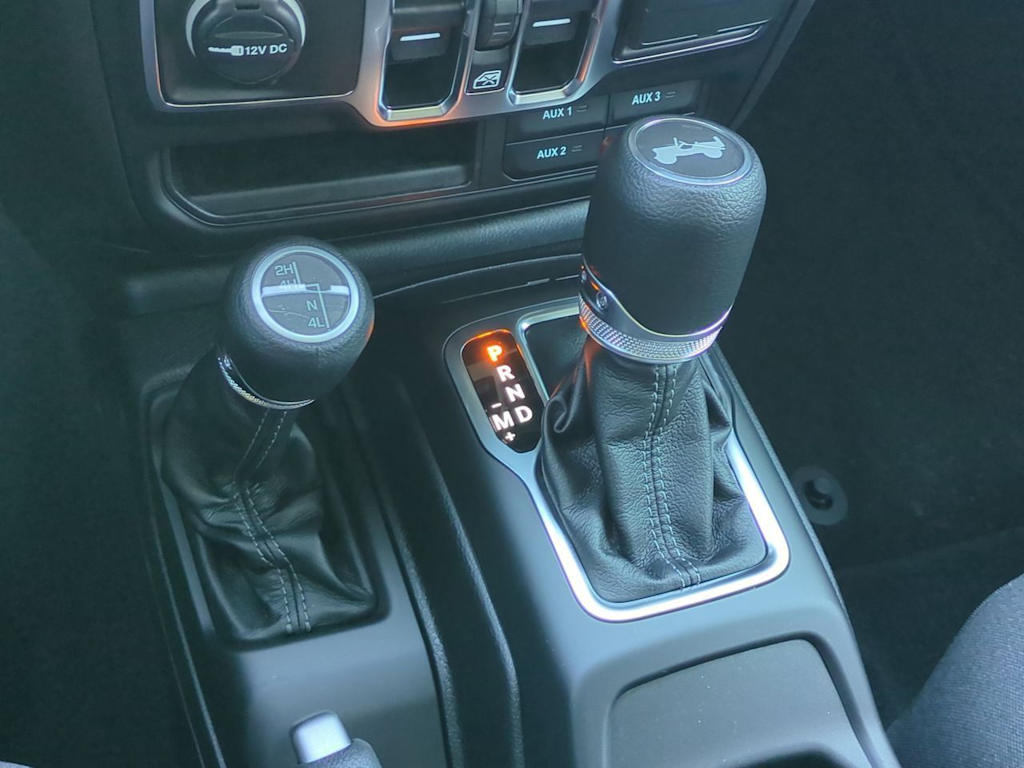 Thumbnail: 2026 Jeep Wrangler - 15