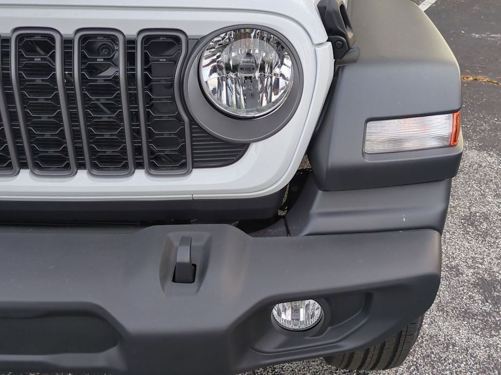 Thumbnail: 2026 Jeep Wrangler - 24